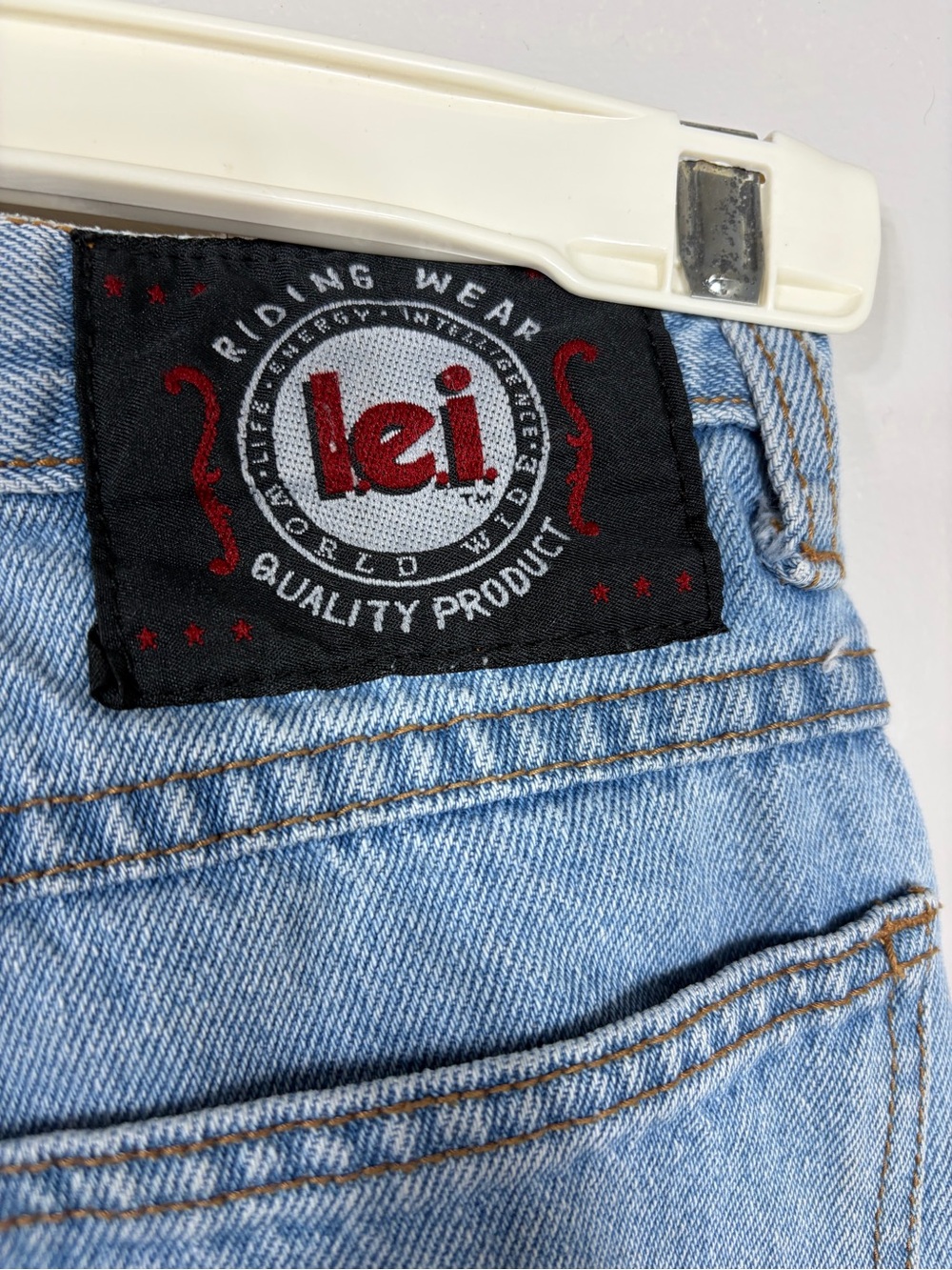 Vintage LEI High Waisted Embroidered Floral Denim Shorts 90s Y2K Mom Style Retro - Picture 5 of 7